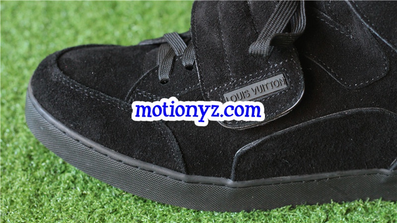 Brand Sneaker High Top Black